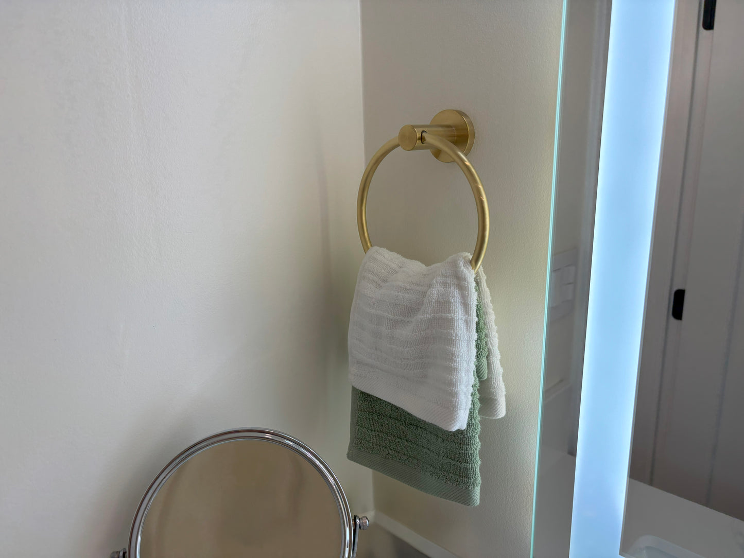 Towel Ring